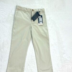 Vineyard Vines Boys BRAND NEW w tags, Stretch Breaker Pant in Stone, boys size 5